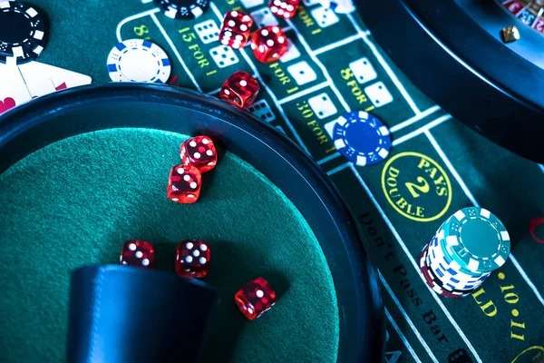 Live blackjack table on dauntoto with multilingual dealer